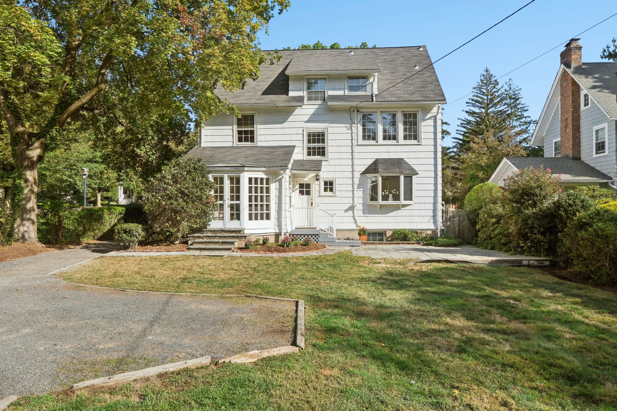 102 Bellevue Avenue 